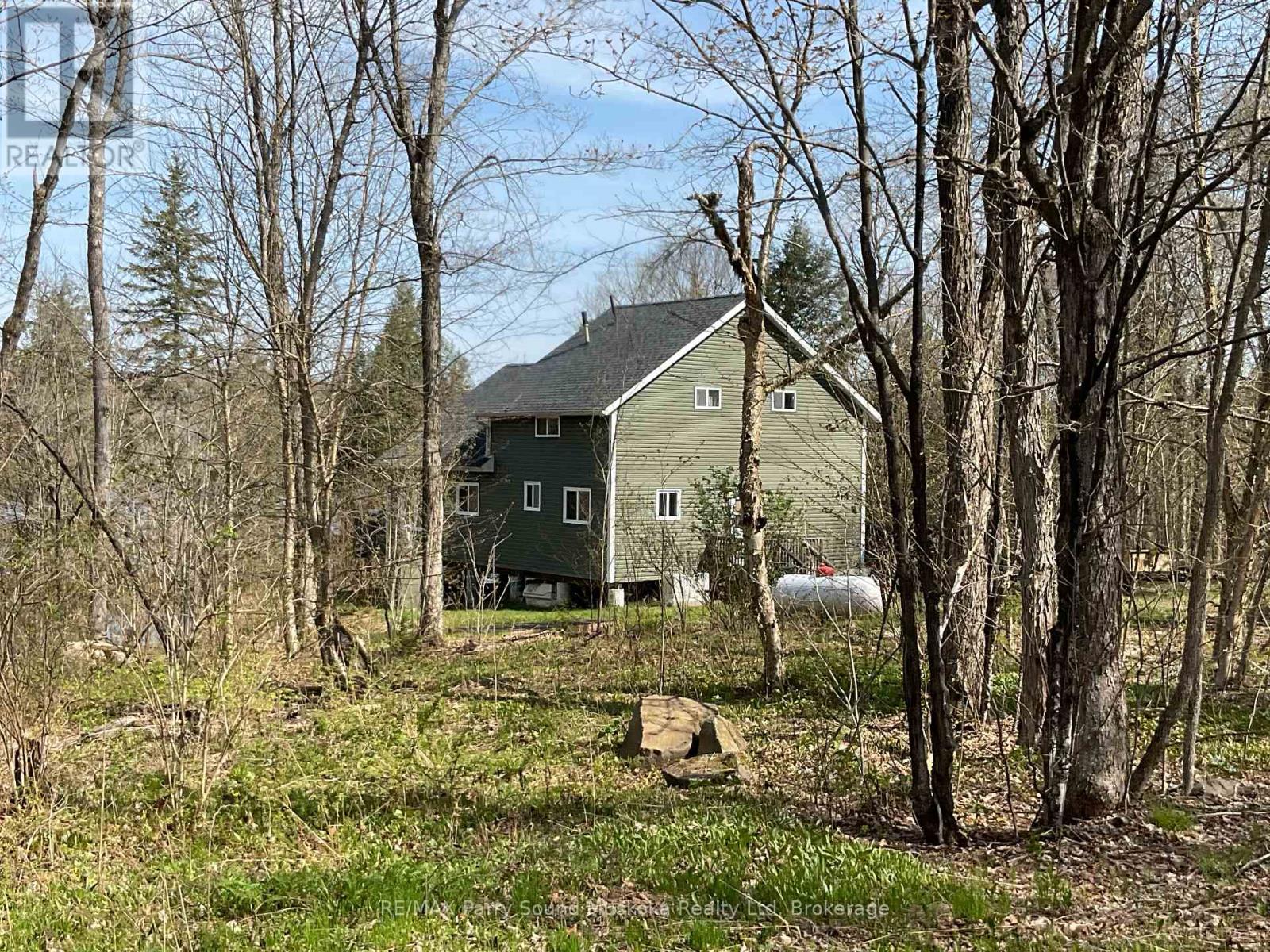 269 MEADOWLAND ROAD, Parry Sound Remote Area, Ontario