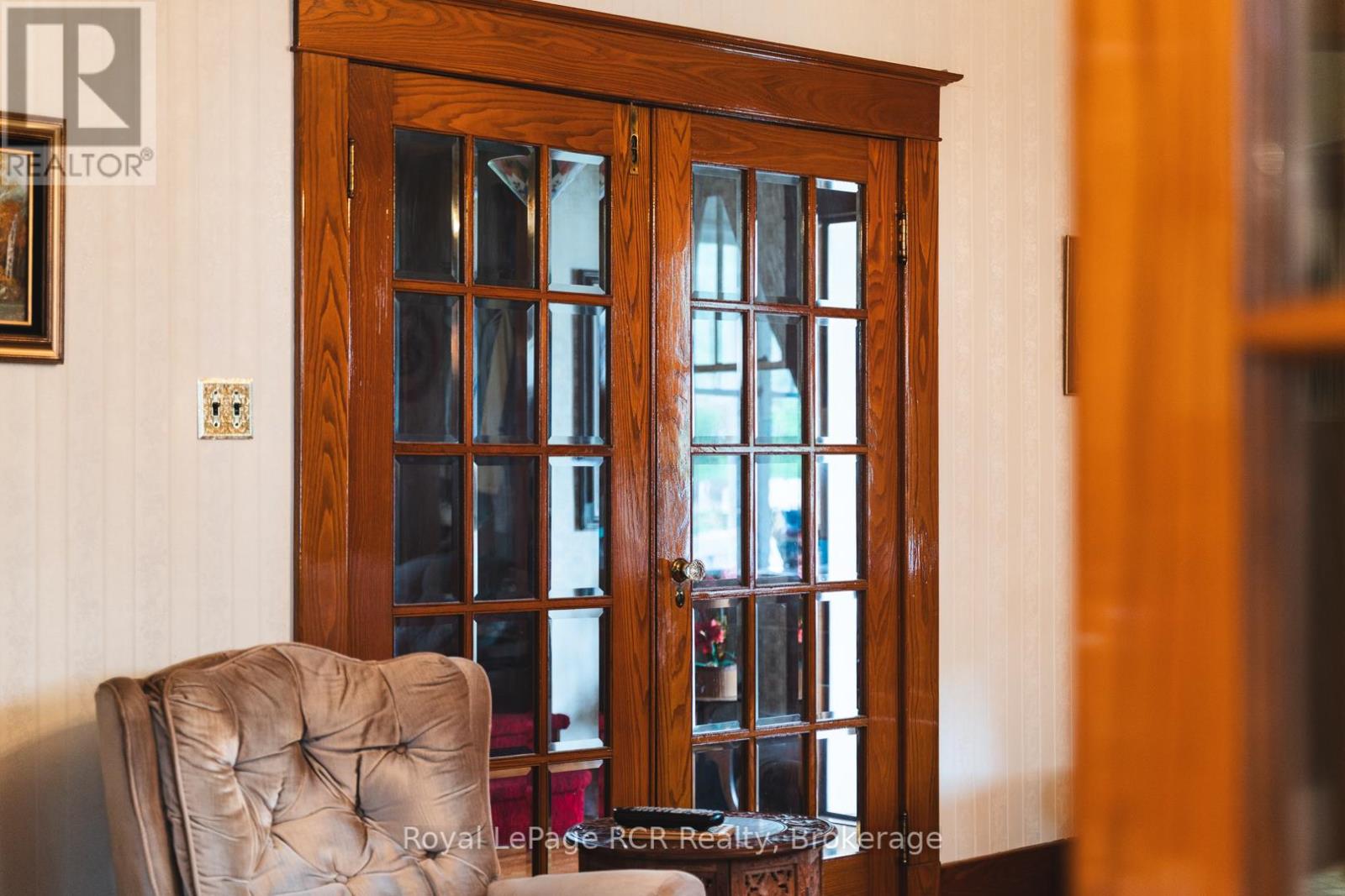 57 Elora Street N, Minto, Ontario  N0G 1M0 - Photo 11 - X12157378