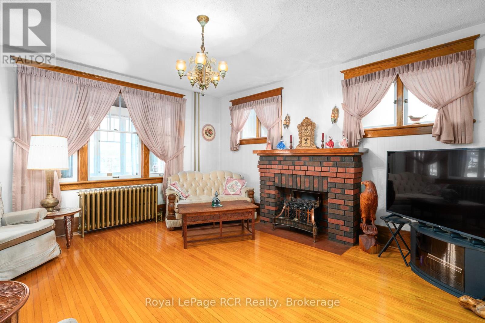 57 Elora Street N, Minto, Ontario  N0G 1M0 - Photo 12 - X12157378