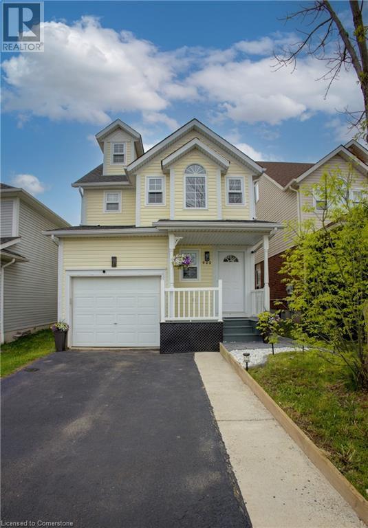 800 BUTTERNUT Avenue, Waterloo, Ontario