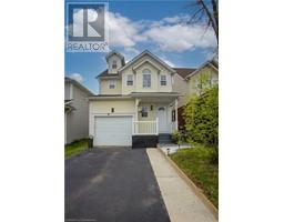 800 BUTTERNUT Avenue, Waterloo, Ontario