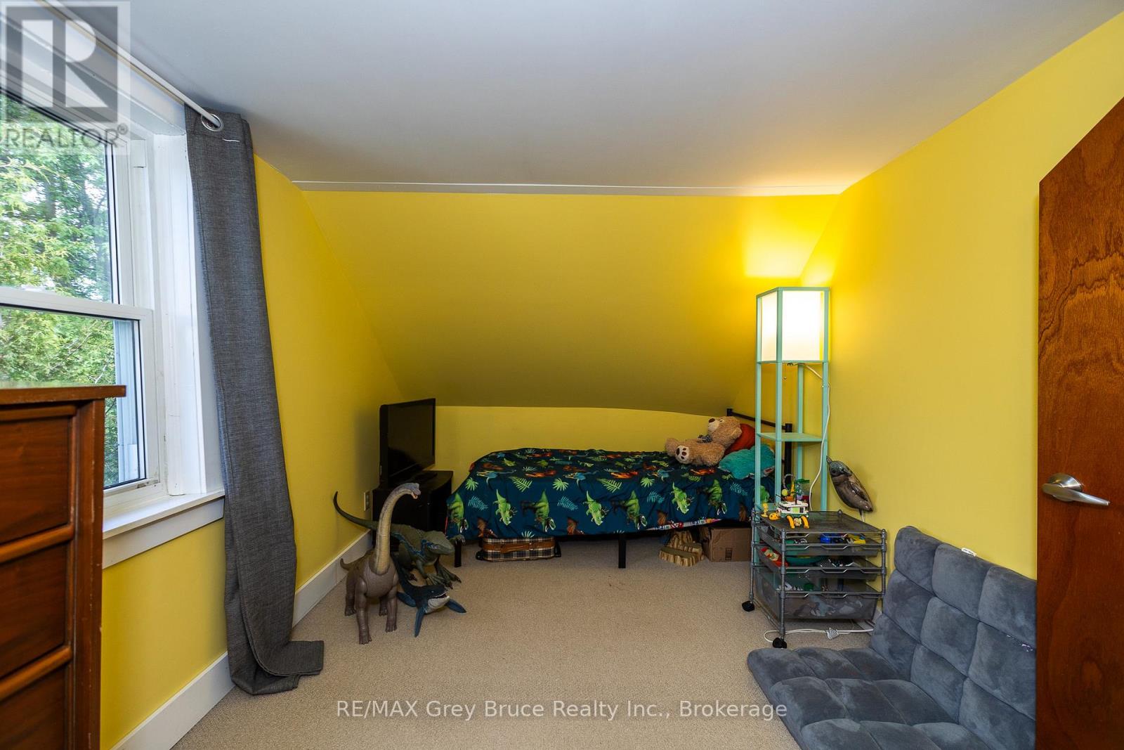 106 Spencer Street, South Bruce Peninsula, Ontario  N0H 1P0 - Photo 21 - X12157644