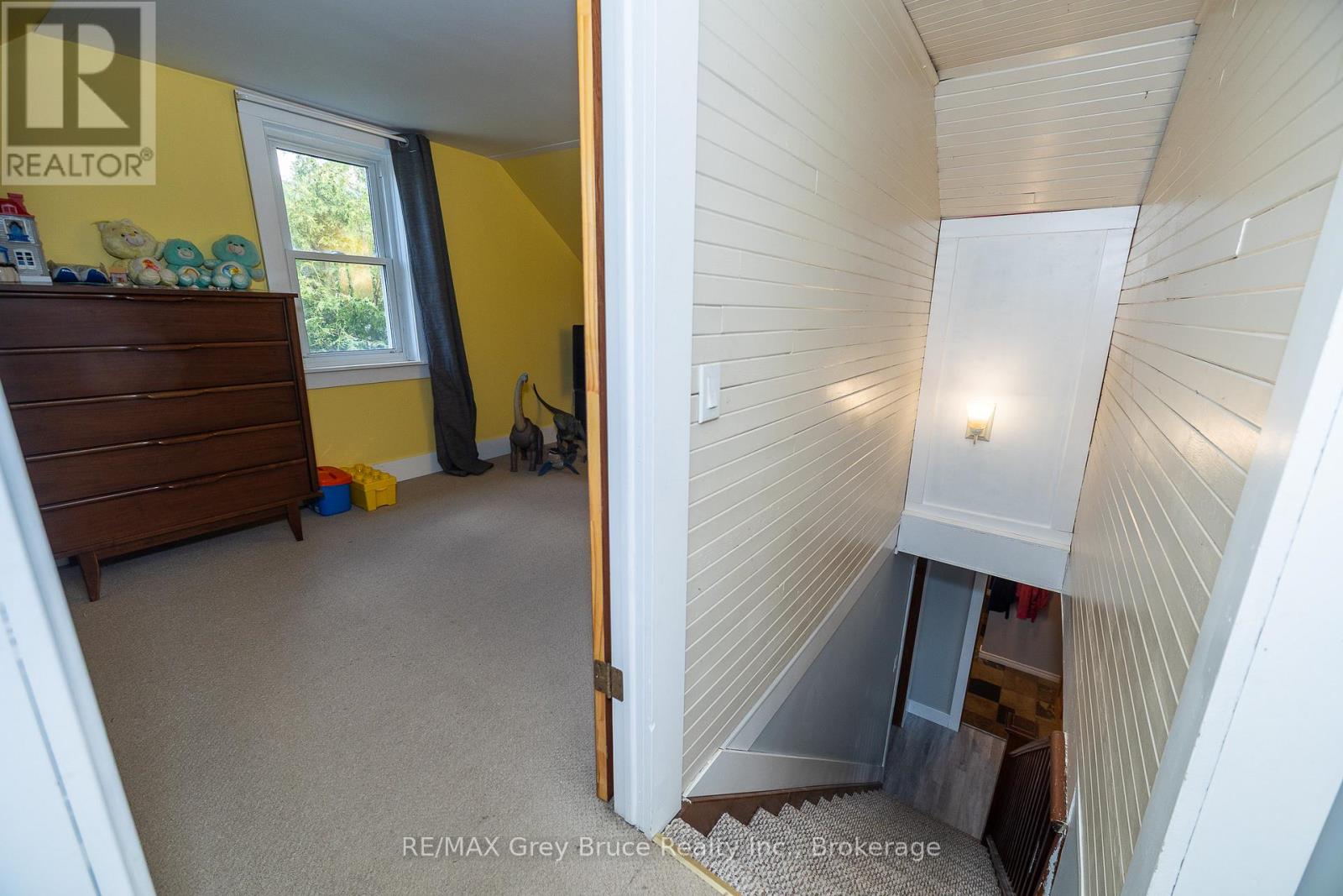 106 Spencer Street, South Bruce Peninsula, Ontario  N0H 1P0 - Photo 25 - X12157644