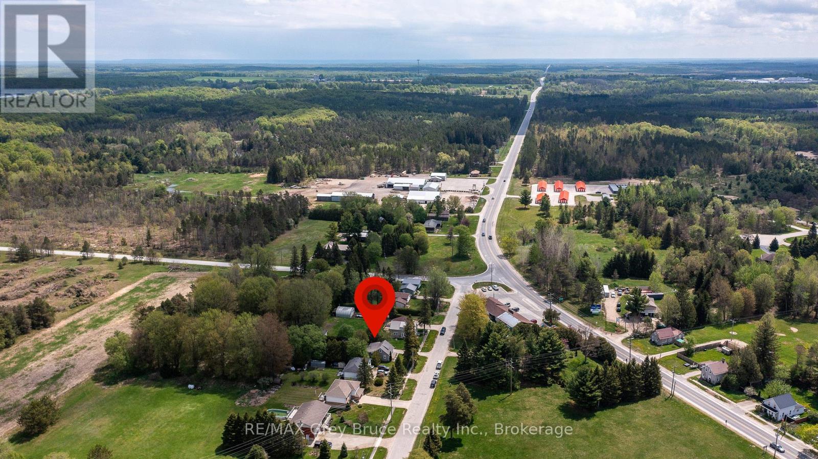 106 Spencer Street, South Bruce Peninsula, Ontario  N0H 1P0 - Photo 45 - X12157644
