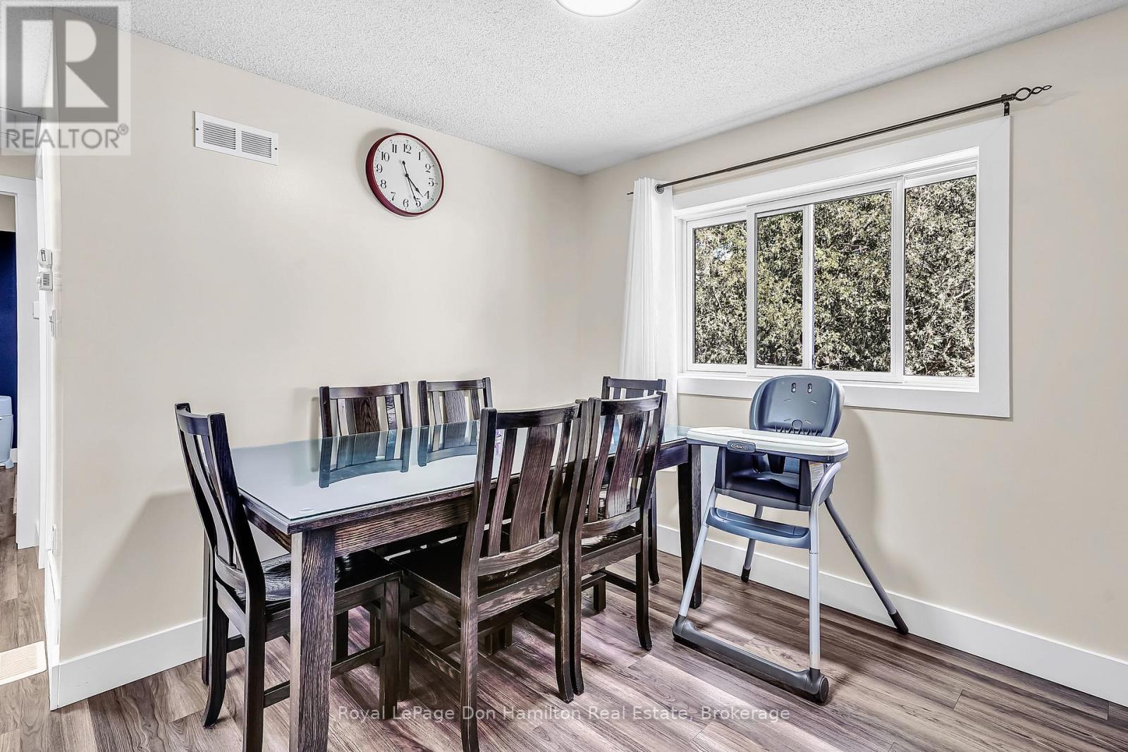 717 Ainley Street, Huron East, Ontario  N0G 1H0 - Photo 15 - X12157667