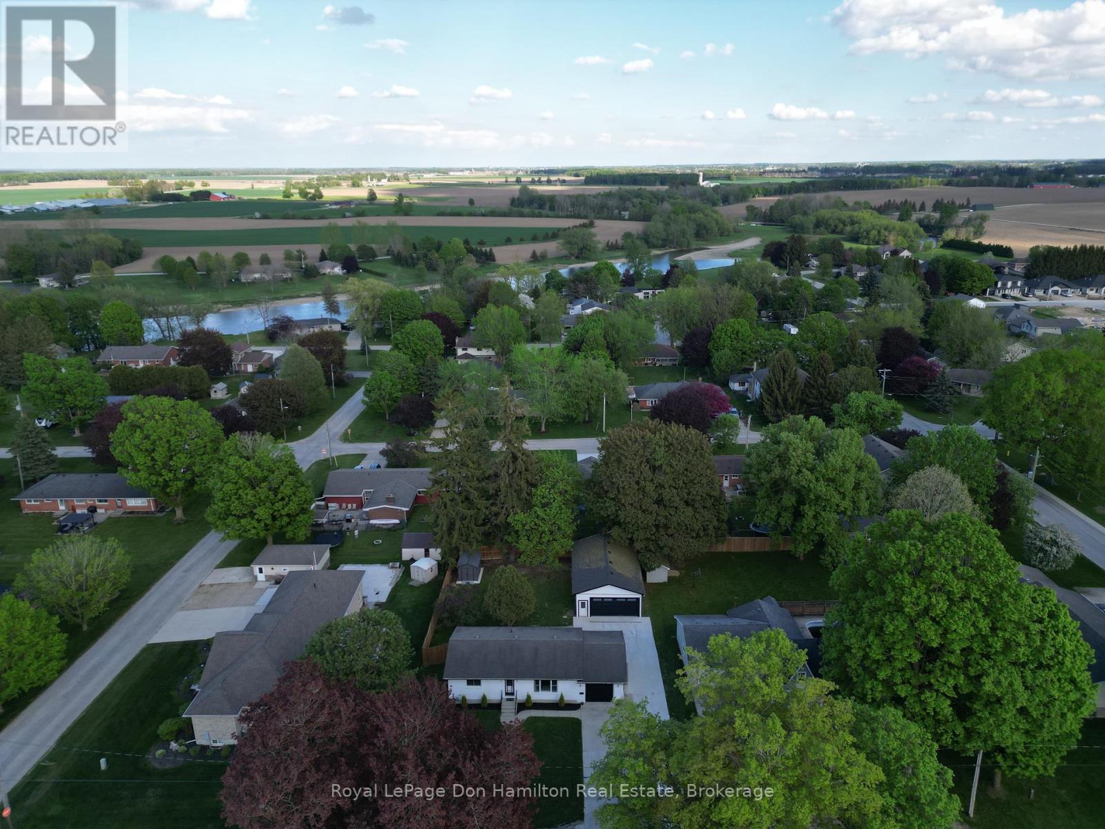 717 Ainley Street, Huron East, Ontario  N0G 1H0 - Photo 41 - X12157667