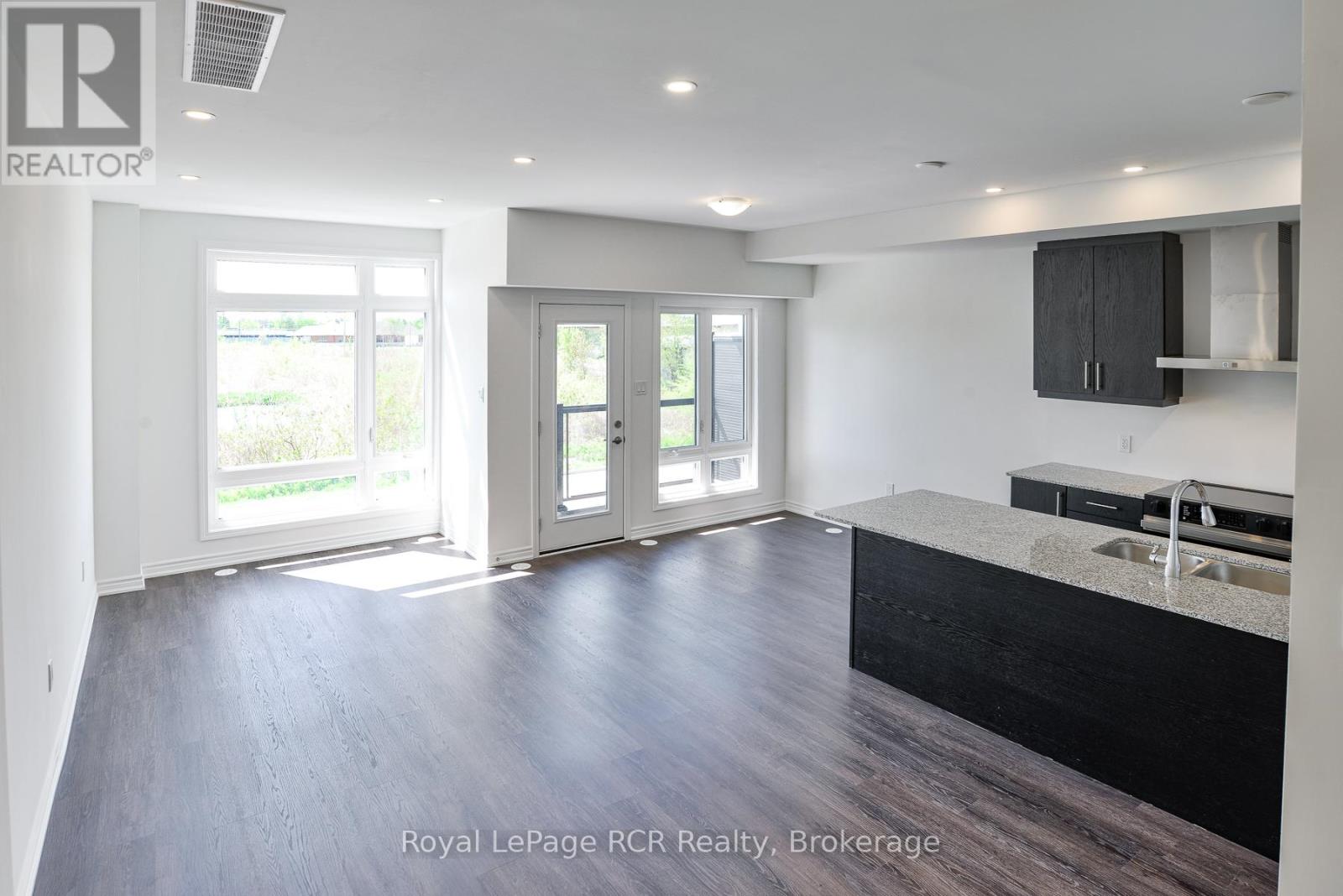 150 Elgin Street, Orillia, Ontario  L3V 8P7 - Photo 9 - S12157710