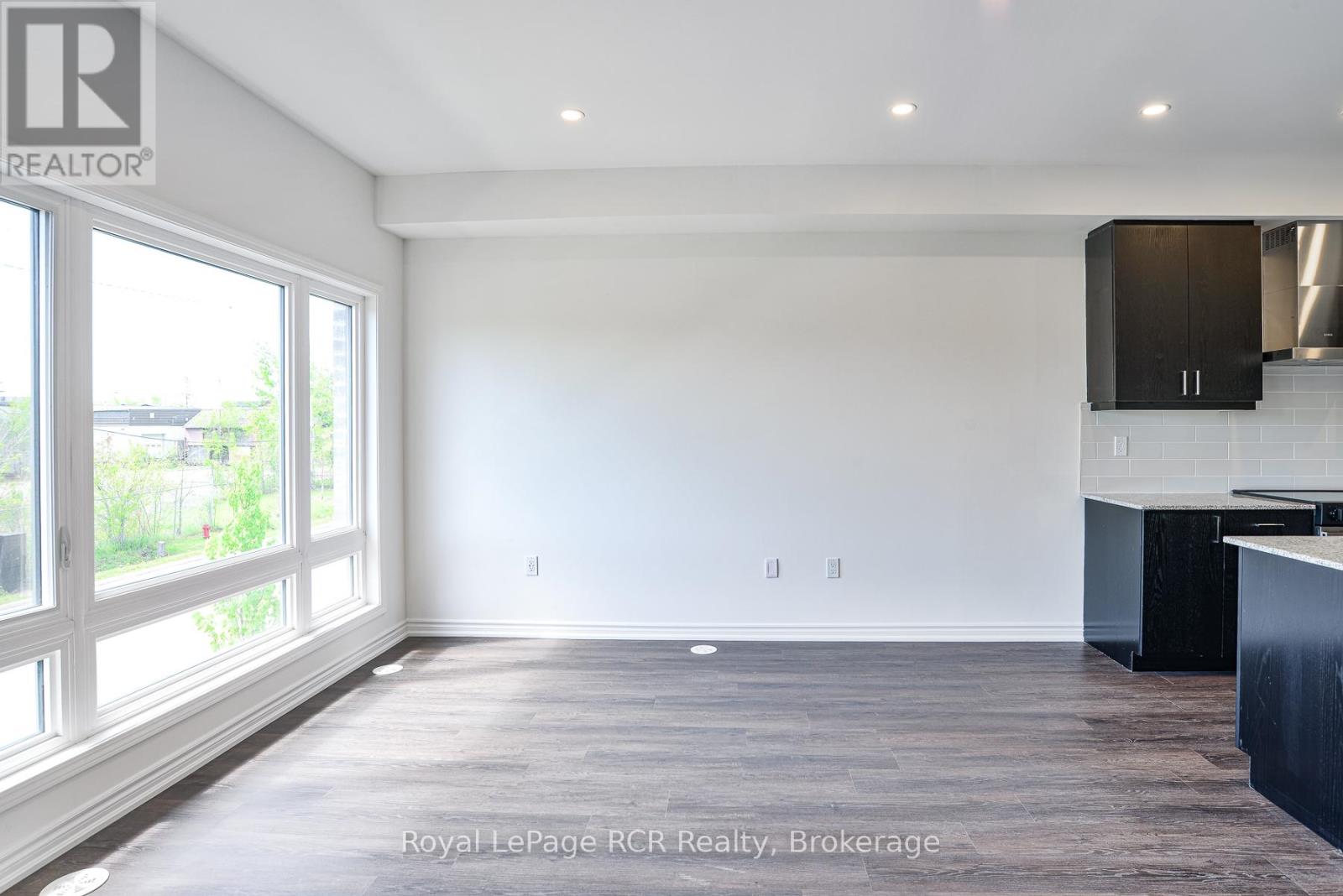 134 Elgin Street, Orillia, Ontario  L3V 8P7 - Photo 18 - S12157725