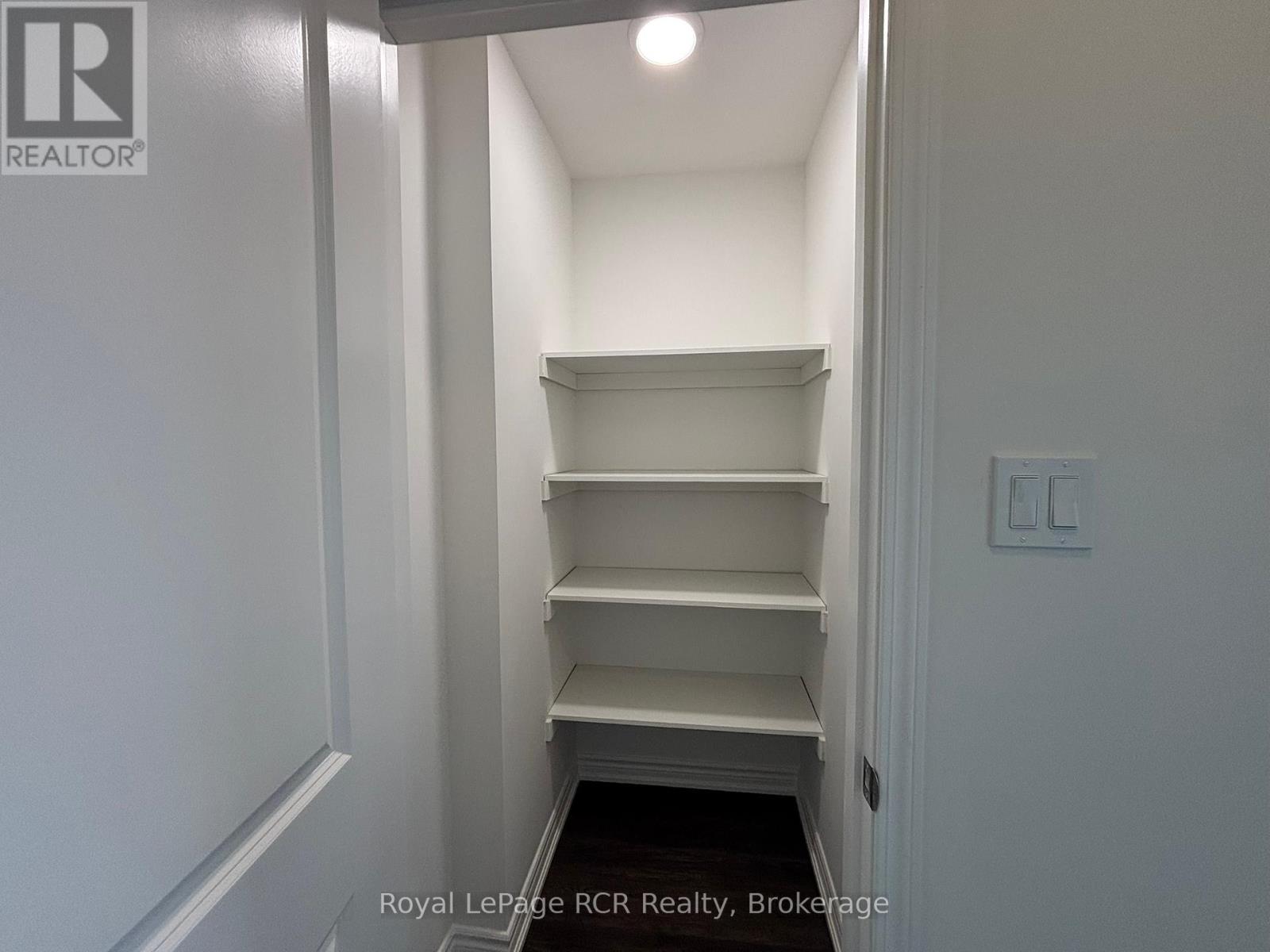 134 Elgin Street, Orillia, Ontario  L3V 8P7 - Photo 21 - S12157725