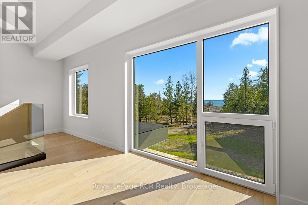 67 Pedwell Drive, Northern Bruce Peninsula, Ontario  N0H 2R0 - Photo 18 - X12157769