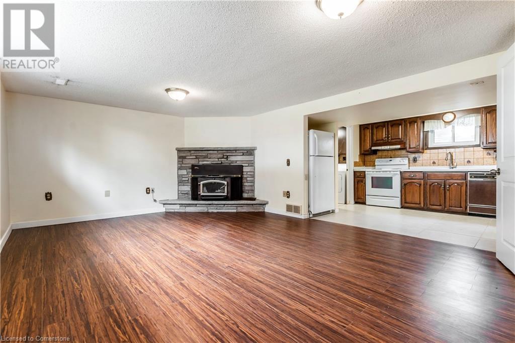 413 Carson Drive, Kitchener, Ontario  N2B 2W5 - Photo 24 - 40687899
