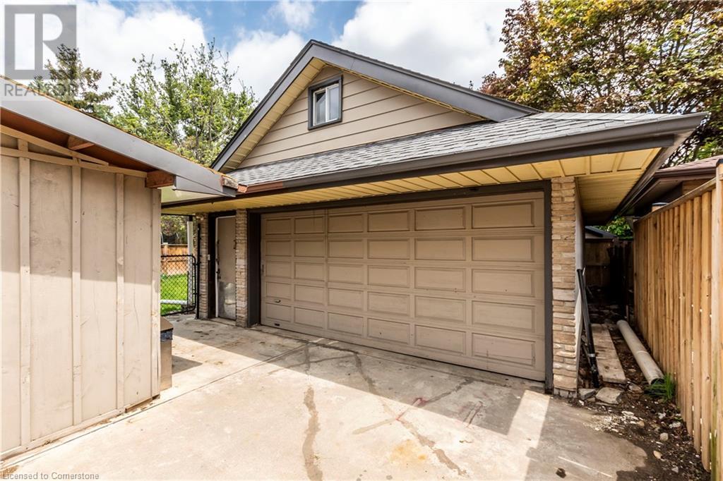 413 Carson Drive, Kitchener, Ontario  N2B 2W5 - Photo 40 - 40687899