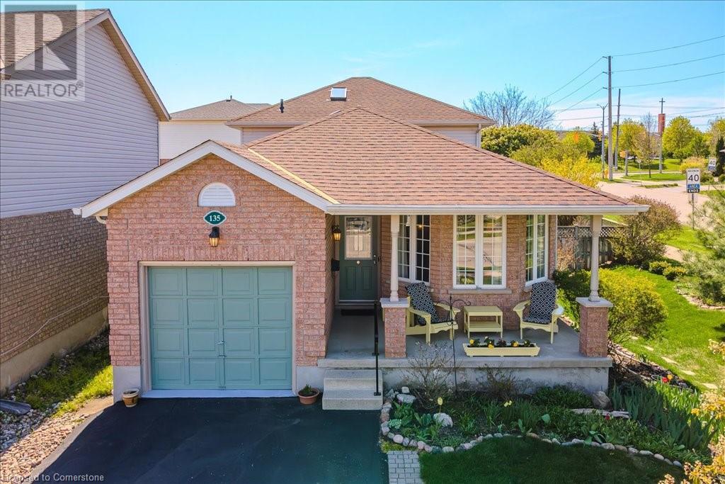 135 Doyle Drive, Guelph, Ontario  N1G 5B4 - Photo 1 - 40727060