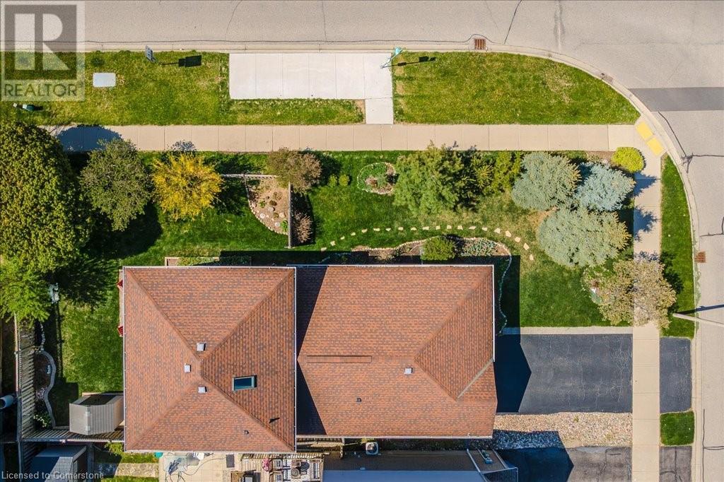 135 Doyle Drive, Guelph, Ontario  N1G 5B4 - Photo 3 - 40727060