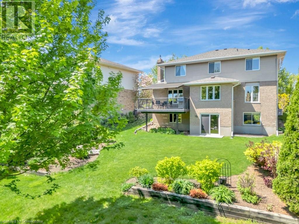 208 Michener Crescent, Kitchener, Ontario  N2A 3V7 - Photo 3 - 40729030