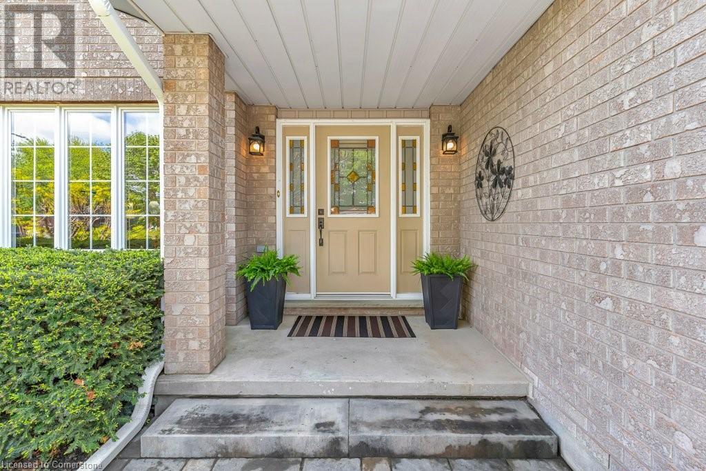 208 Michener Crescent, Kitchener, Ontario  N2A 3V7 - Photo 4 - 40729030