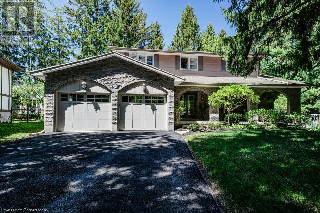 346 Mccarron Place, Waterloo, Ontario  N2L 5N3 - Photo 1 - 40728146