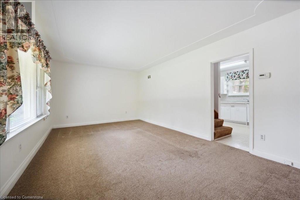 78 Roslin Avenue S, Waterloo, Ontario  N2L 2H1 - Photo 10 - 40727712