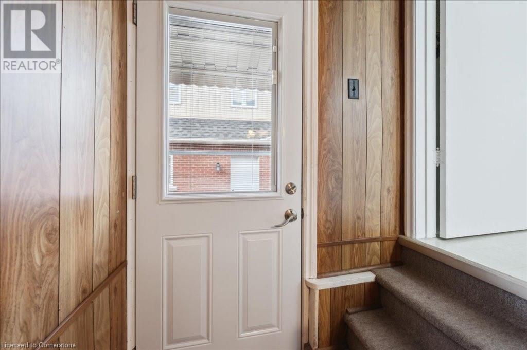 78 Roslin Avenue S, Waterloo, Ontario  N2L 2H1 - Photo 29 - 40727712