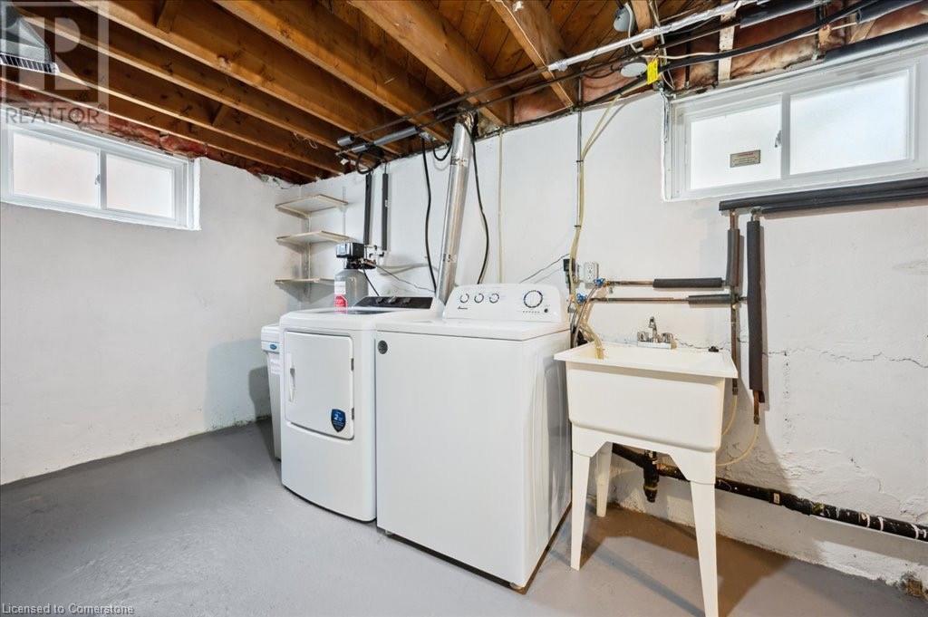 78 Roslin Avenue S, Waterloo, Ontario  N2L 2H1 - Photo 33 - 40727712
