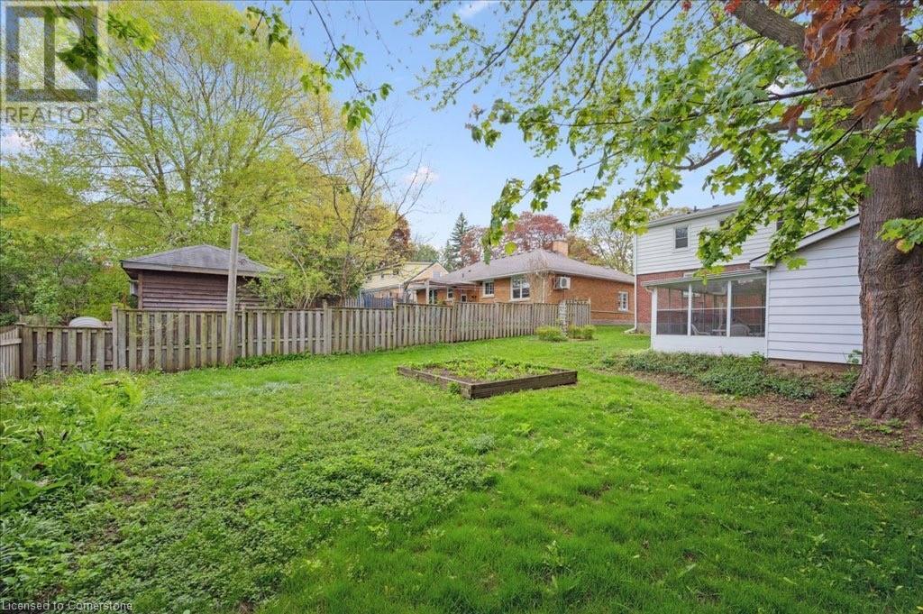 78 Roslin Avenue S, Waterloo, Ontario  N2L 2H1 - Photo 38 - 40727712