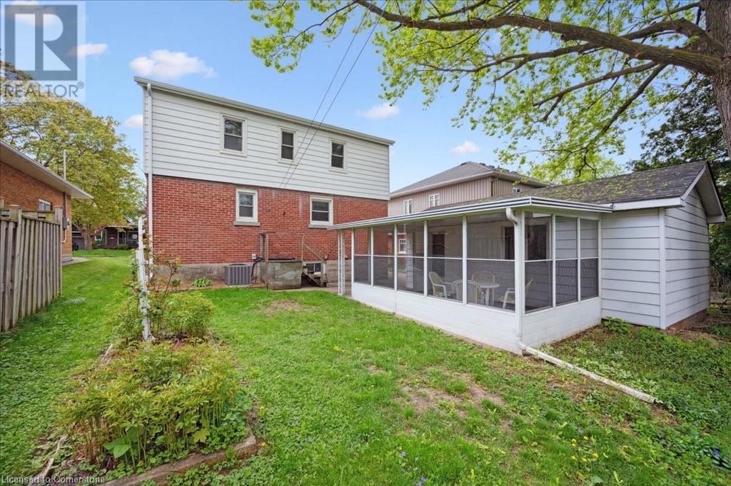 78 Roslin Avenue S, Waterloo, Ontario  N2L 2H1 - Photo 39 - 40727712