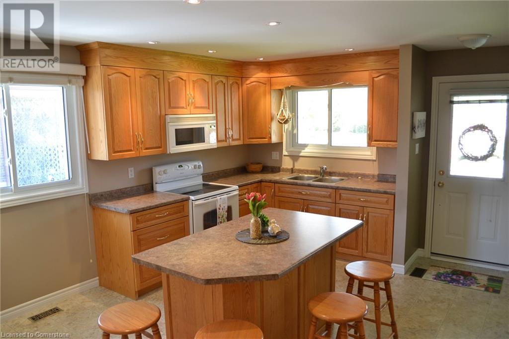 7 Mourningdove Crescent, Elmira, Ontario  N3B 1E2 - Photo 13 - 40724735