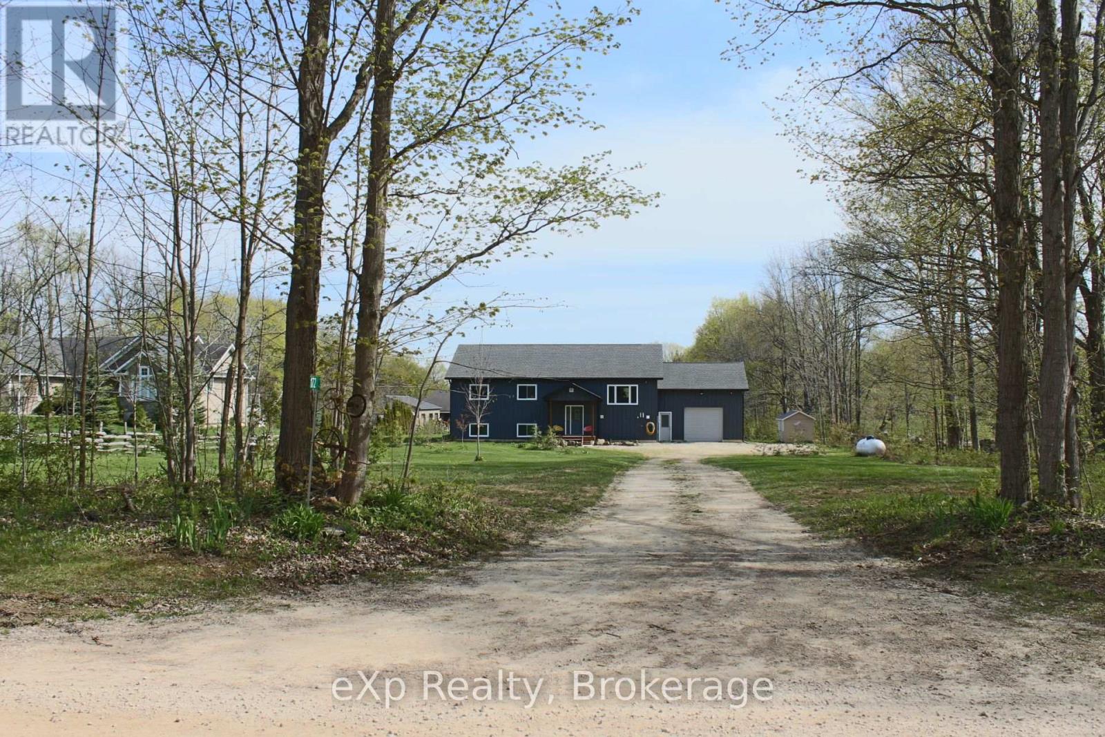 172 North Street, Grey Highlands, Ontario  N0C 1E0 - Photo 34 - X12157892