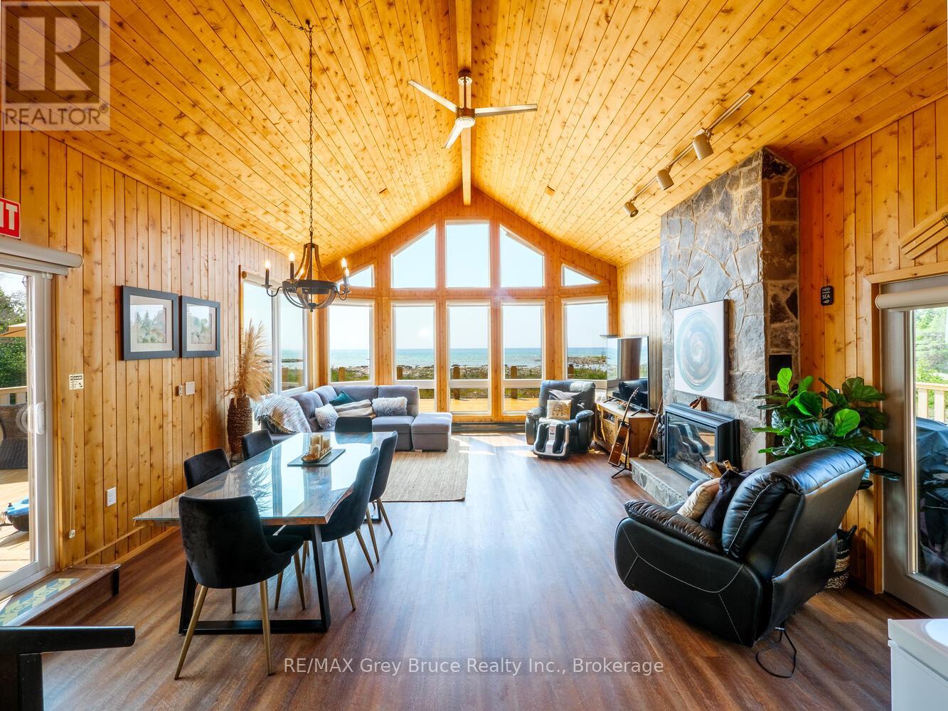 157 Zorra Drive, Northern Bruce Peninsula, Ontario  N0H 2R0 - Photo 19 - X12157922