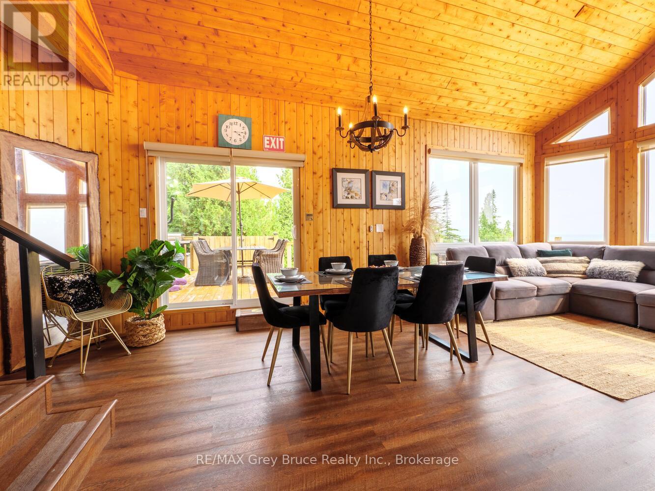 157 Zorra Drive, Northern Bruce Peninsula, Ontario  N0H 2R0 - Photo 21 - X12157922