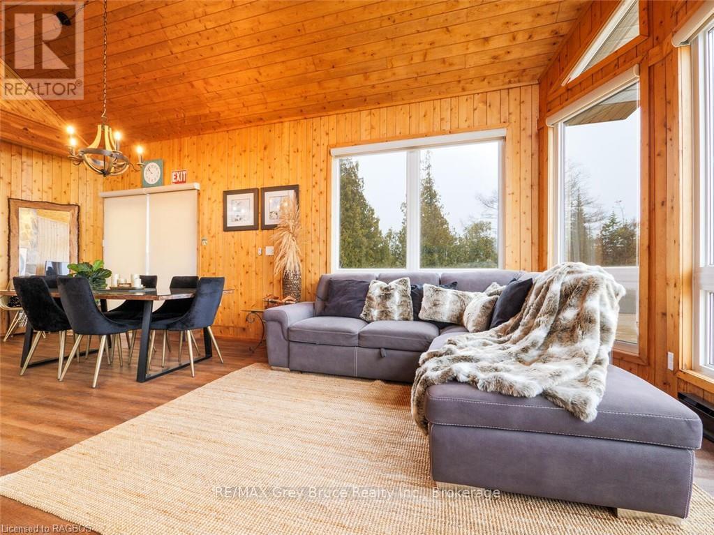 157 Zorra Drive, Northern Bruce Peninsula, Ontario  N0H 2R0 - Photo 23 - X12157922