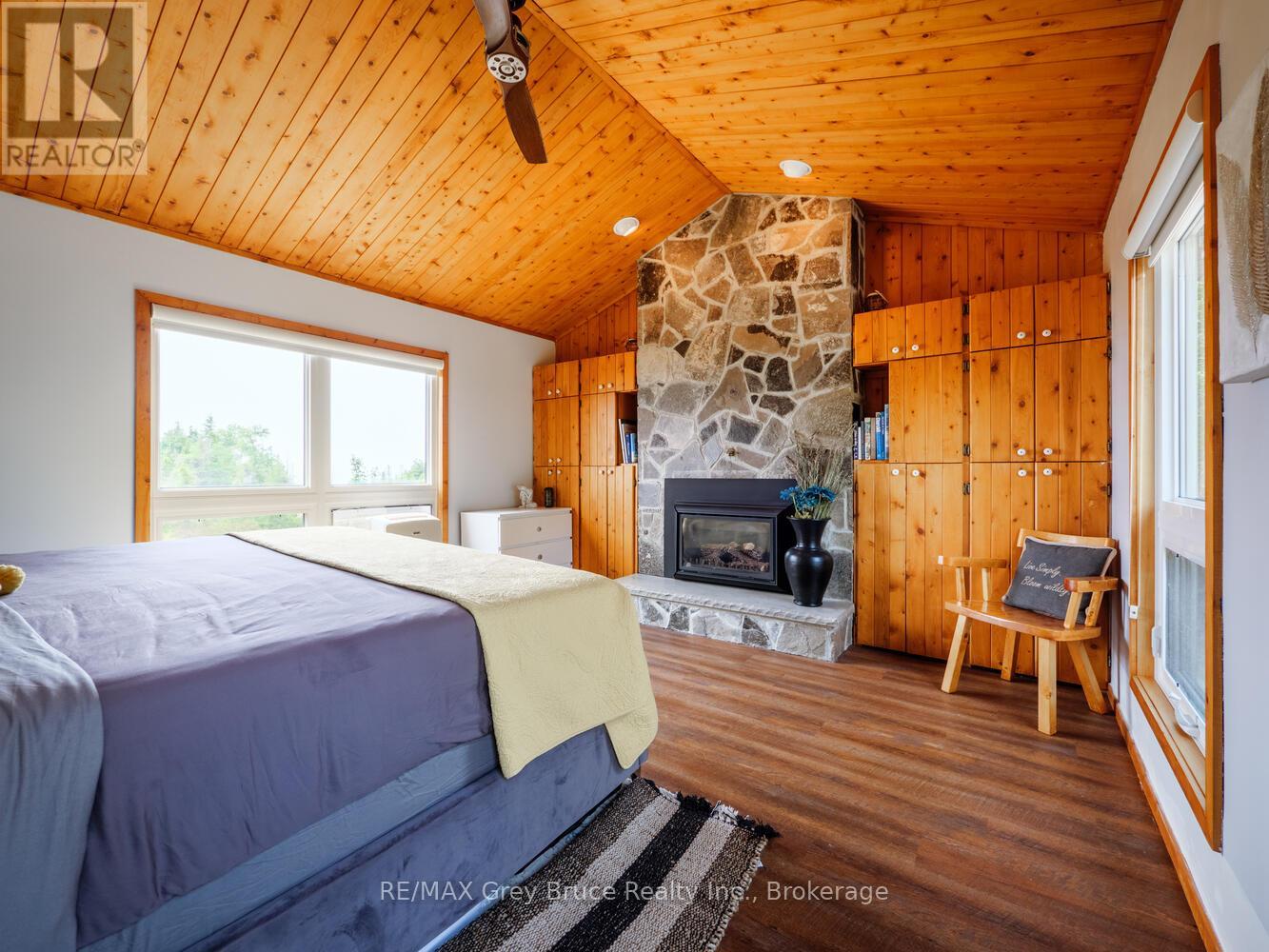 157 Zorra Drive, Northern Bruce Peninsula, Ontario  N0H 2R0 - Photo 25 - X12157922