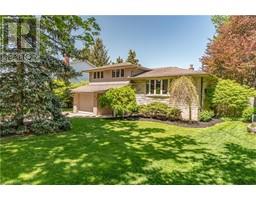 16 NICKLIN Crescent, Guelph, Ontario