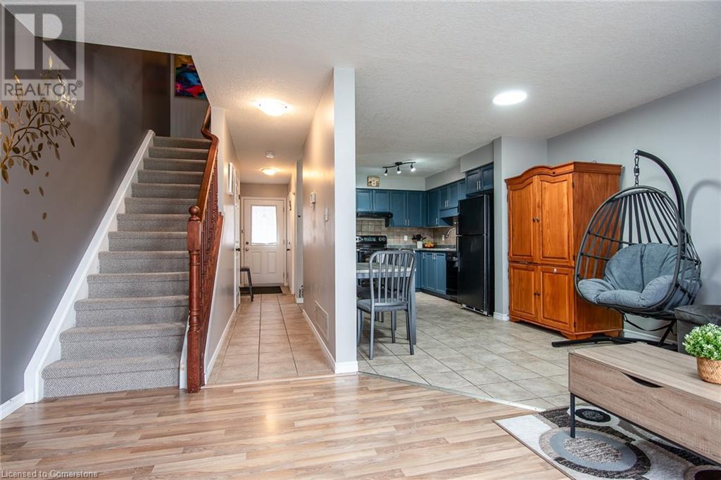 224 Westmeadow Drive, Kitchener, Ontario  N2N 3R1 - Photo 6 - 40722929