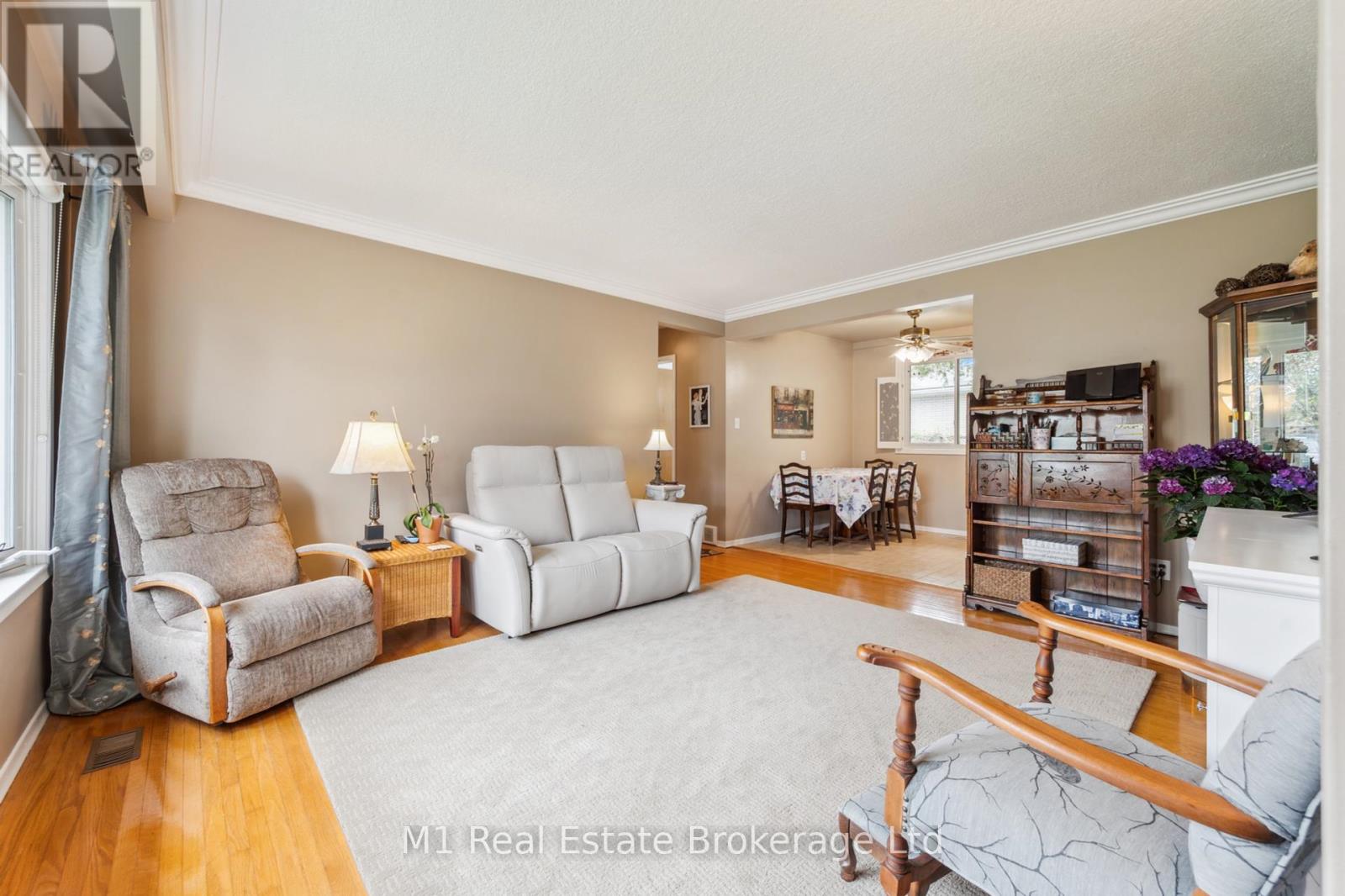 7 Golfview Road, Guelph, Ontario  N1E 1A3 - Photo 10 - X12157950