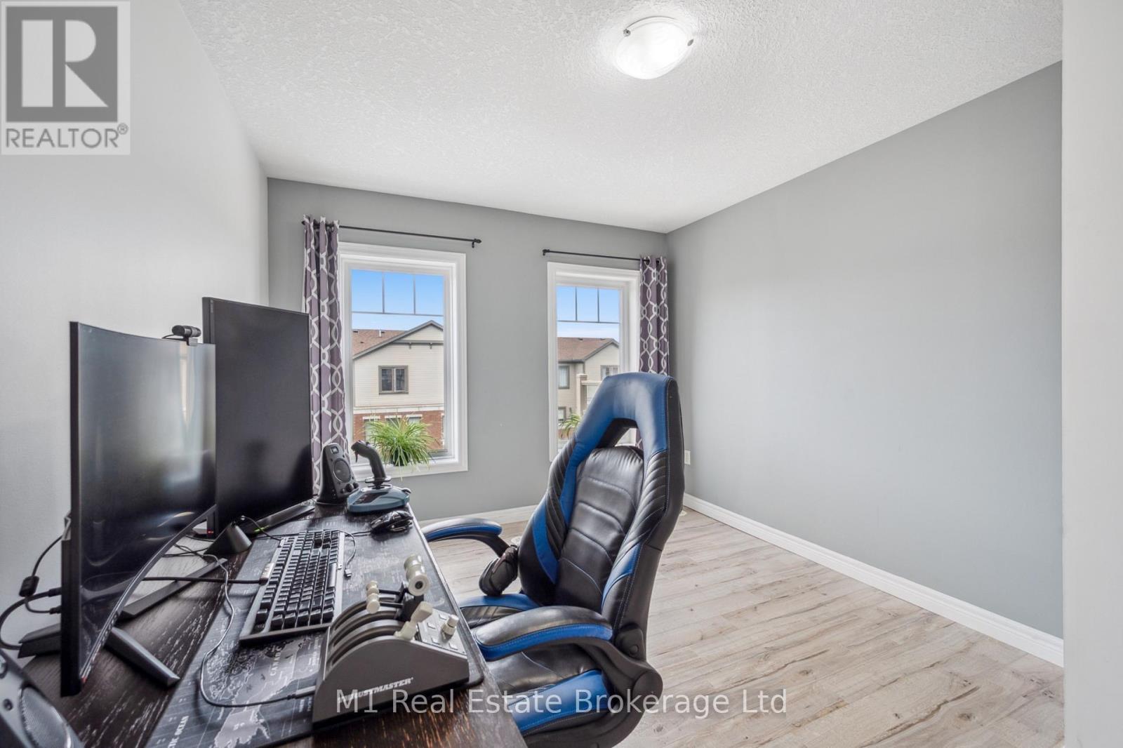 34 - 39 Kay Crescent, Guelph, Ontario  N1L 0N5 - Photo 29 - X12157951