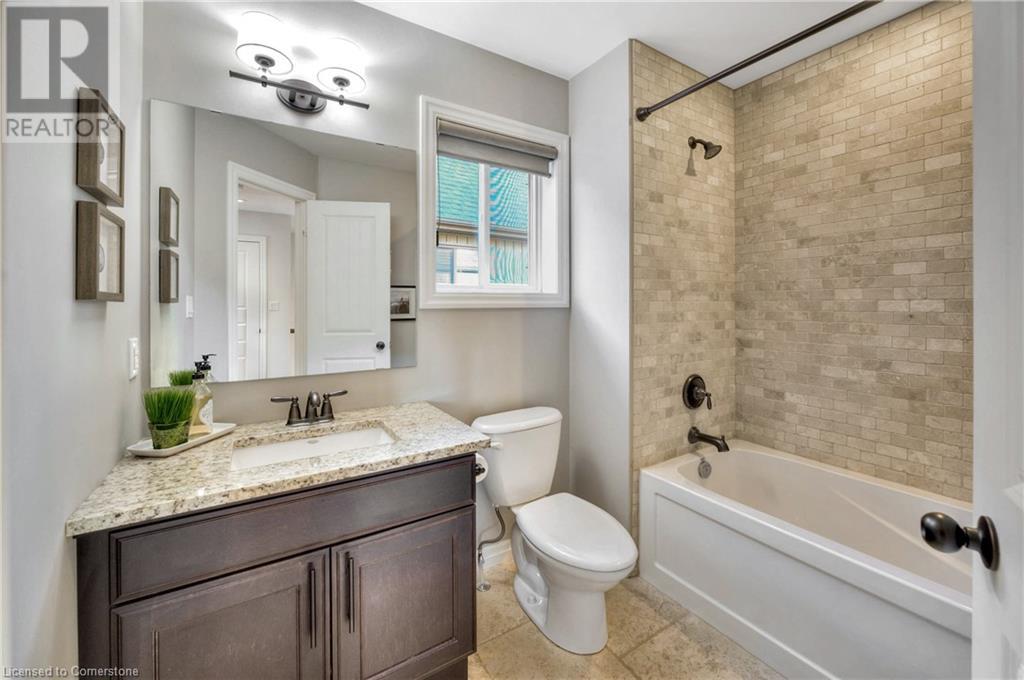 657 Montpellier Drive, Waterloo, Ontario  N2T 0B3 - Photo 24 - 40727889