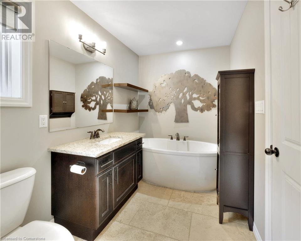 657 Montpellier Drive, Waterloo, Ontario  N2T 0B3 - Photo 31 - 40727889