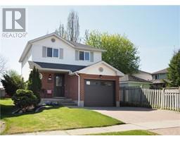 21 DAWN RIDGE Drive, Kitchener, Ontario