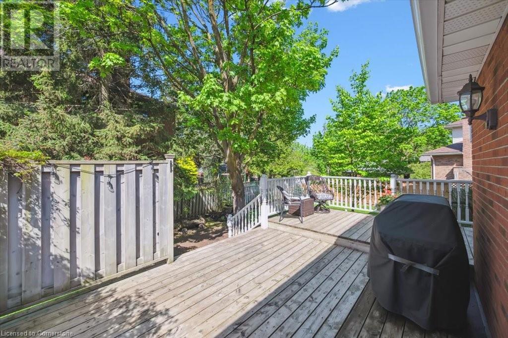 558 Hemingway Place, Waterloo, Ontario  N2T 1Z5 - Photo 39 - 40729139