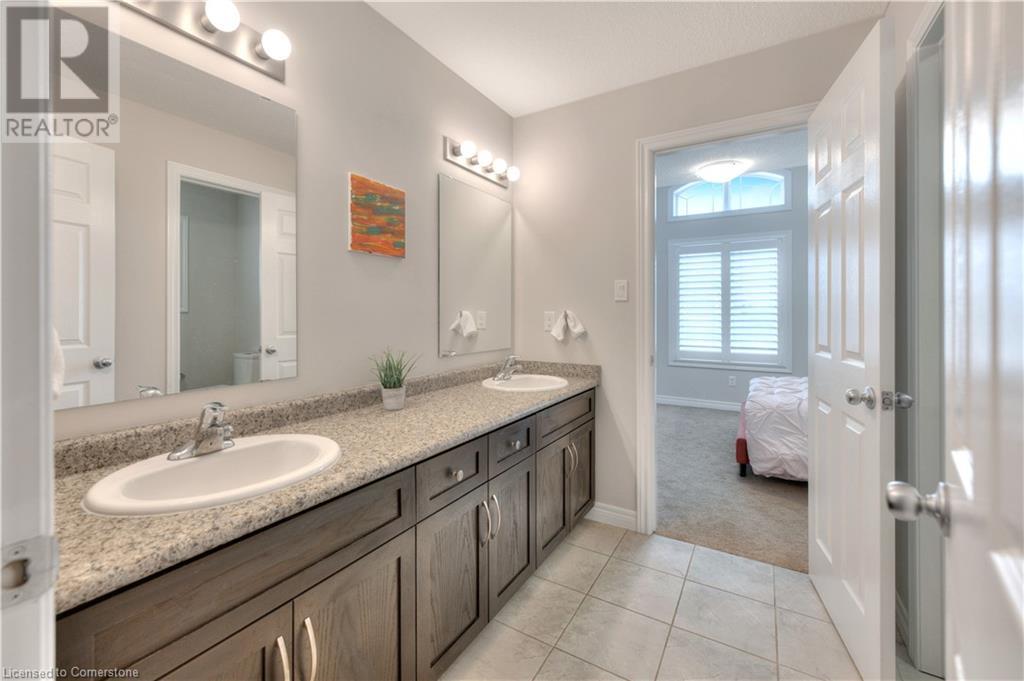 435 Rideau River Street, Waterloo, Ontario  N2V 2Y4 - Photo 35 - 40727037