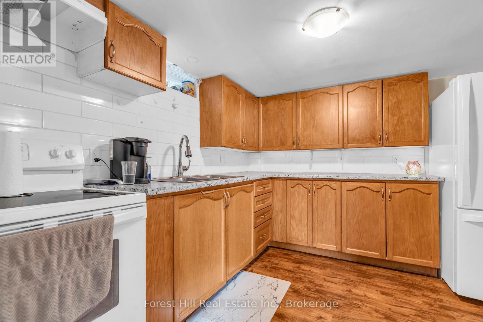 110 Stonybrook Drive, Kitchener, Ontario  N2M 4L7 - Photo 18 - X12158201
