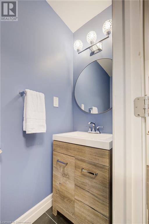 439 Northlake Drive, Waterloo, Ontario  N2V 1Y6 - Photo 36 - 40730060