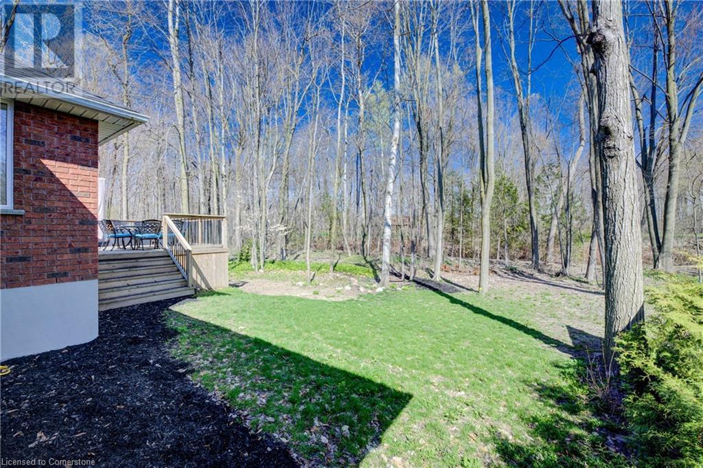 439 Northlake Drive, Waterloo, Ontario  N2V 1Y6 - Photo 40 - 40730060