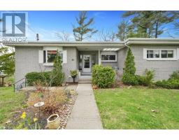 14 AVENUE ROAD, Parry Sound, Ontario