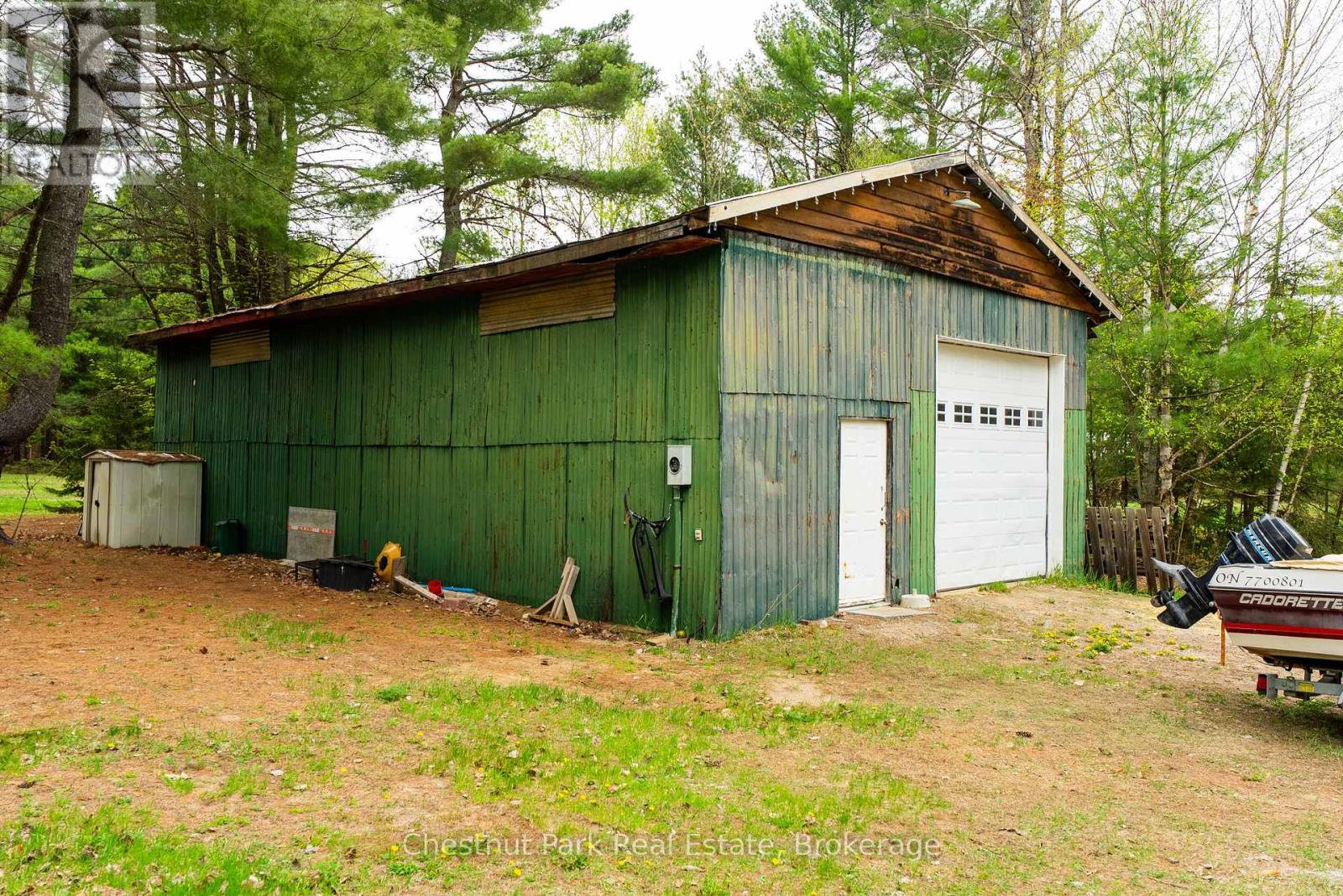 1258 Ravenscliffe Road, Huntsville, Ontario  P1H 2N5 - Photo 22 - X12158295
