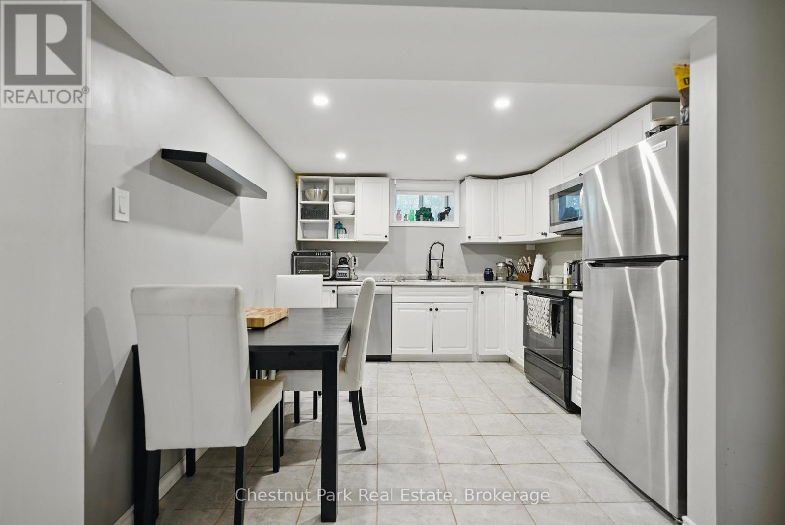 1258 Ravenscliffe Road, Huntsville, Ontario  P1H 2N5 - Photo 27 - X12158295