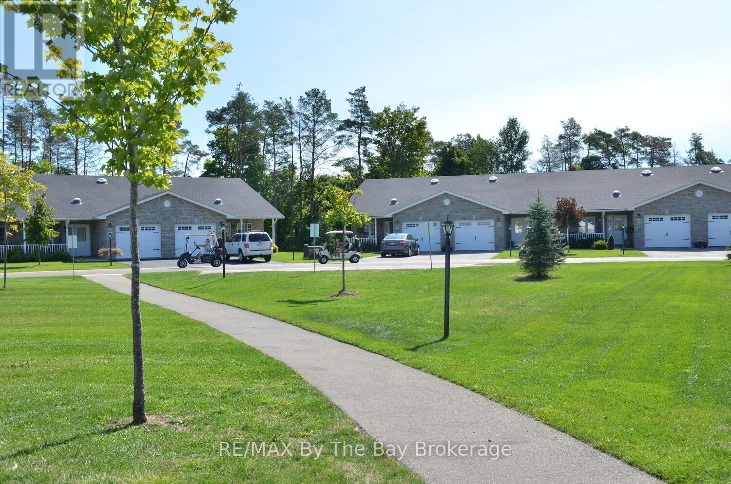 12 Garden Grove Crescent, Wasaga Beach, Ontario  L9Z 0E6 - Photo 35 - S12158520