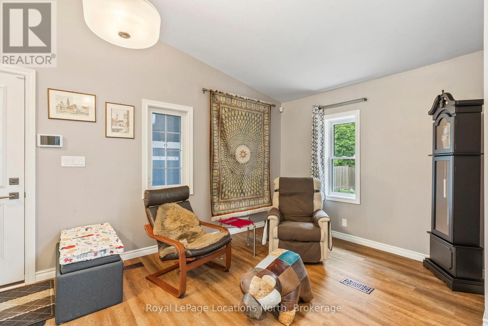 1071 6th Avenue W, Owen Sound, Ontario  N4K 5G8 - Photo 10 - X12158496