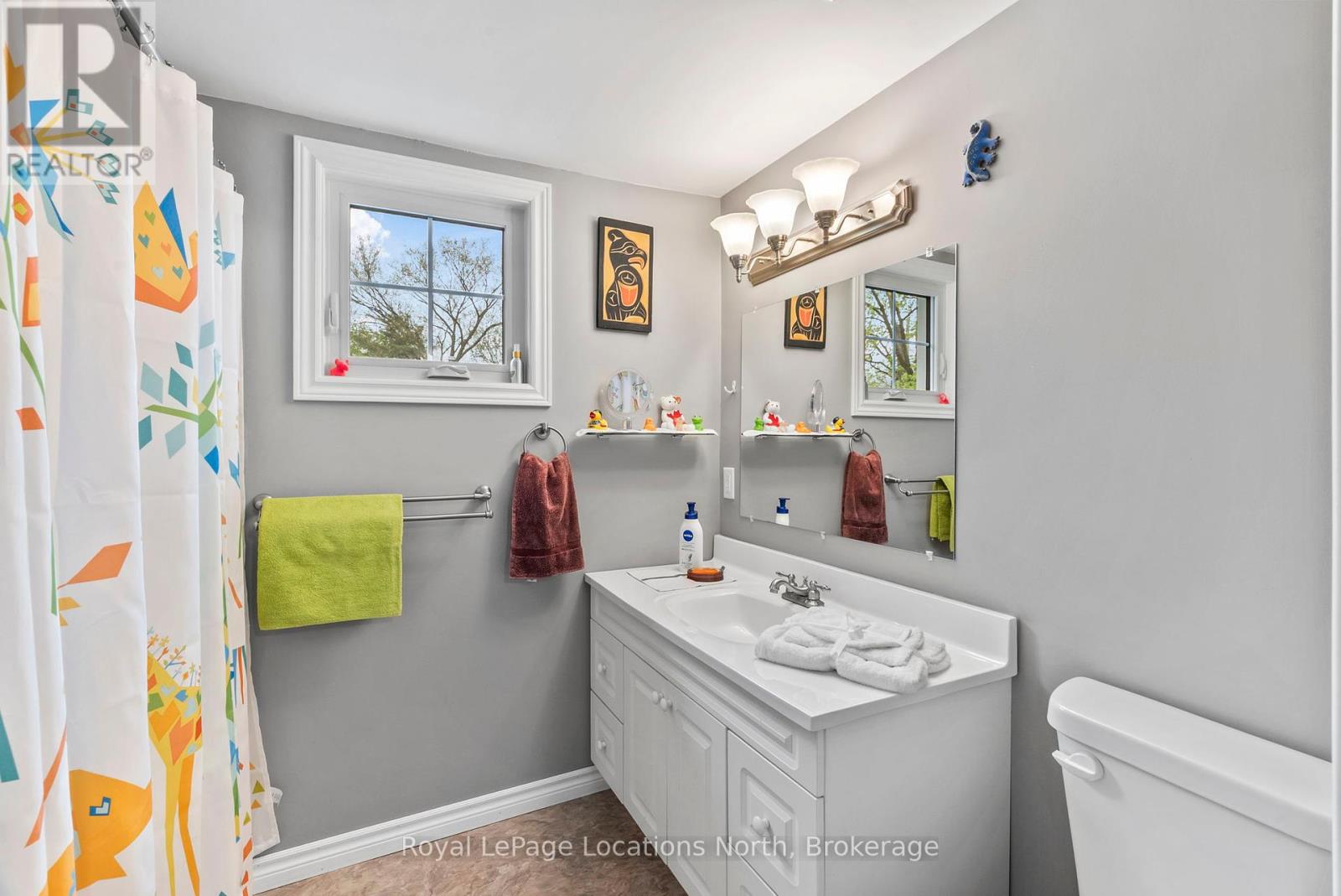 1071 6th Avenue W, Owen Sound, Ontario  N4K 5G8 - Photo 23 - X12158496